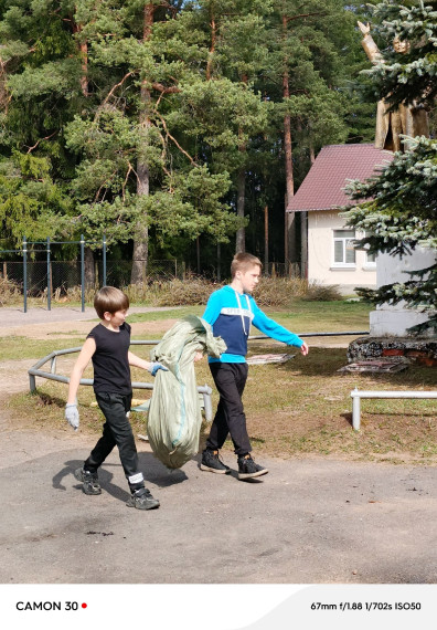 Общепоселковый субботник.